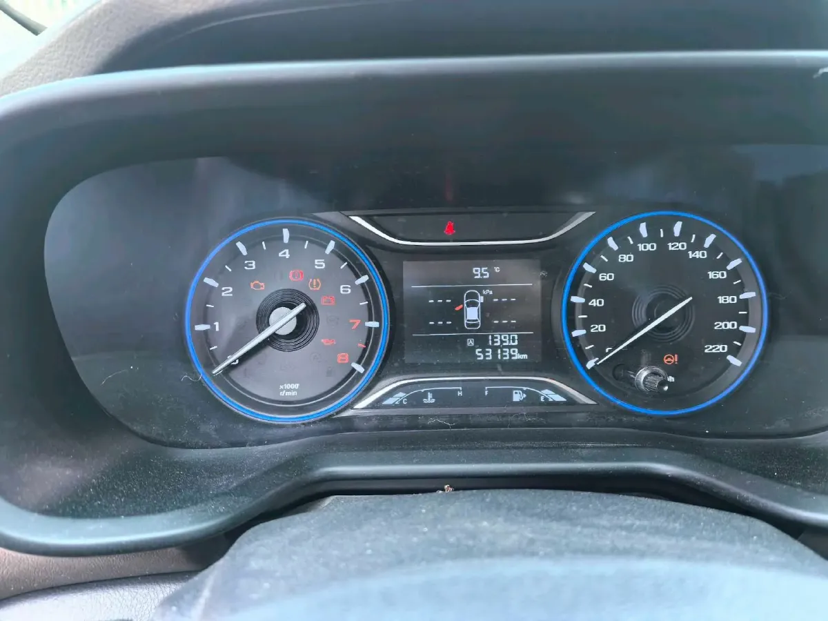 2019 GAC Trumpchi GS3 1.5T 163HP L3 6MT,autocango,china used car exporter,china ev exporter,chinese used car exporter,chinese used ev exporter