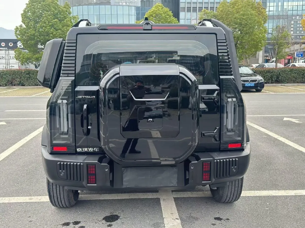 2023 Jetour Traveller 1.5T 184HP L4 7DCT,autocango,china used car exporter,china ev exporter,chinese used car exporter,chinese used ev exporter