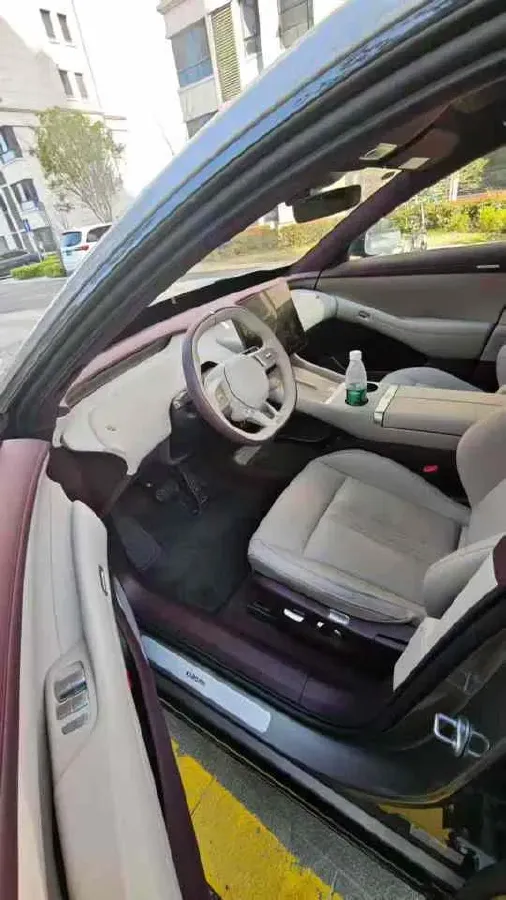 2025 MI YU7 BEV 96.3KWH,autocango,china used car exporter,china ev exporter,chinese used car exporter,chinese used ev exporter