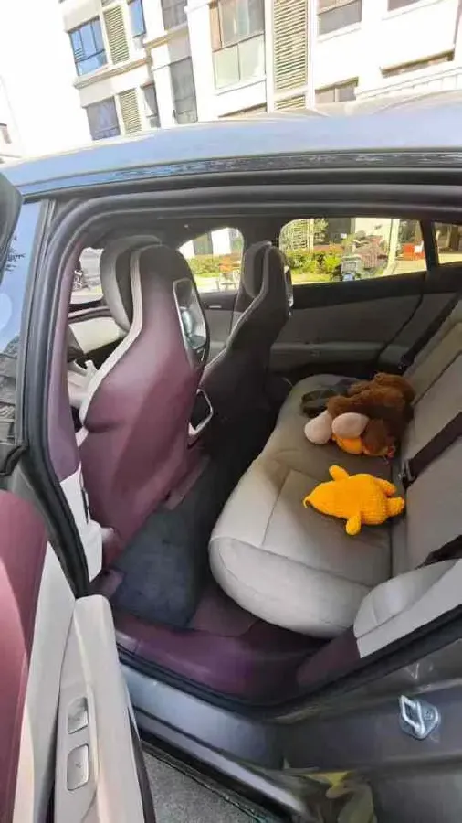 2025 MI YU7 BEV 96.3KWH,autocango,china used car exporter,china ev exporter,chinese used car exporter,chinese used ev exporter