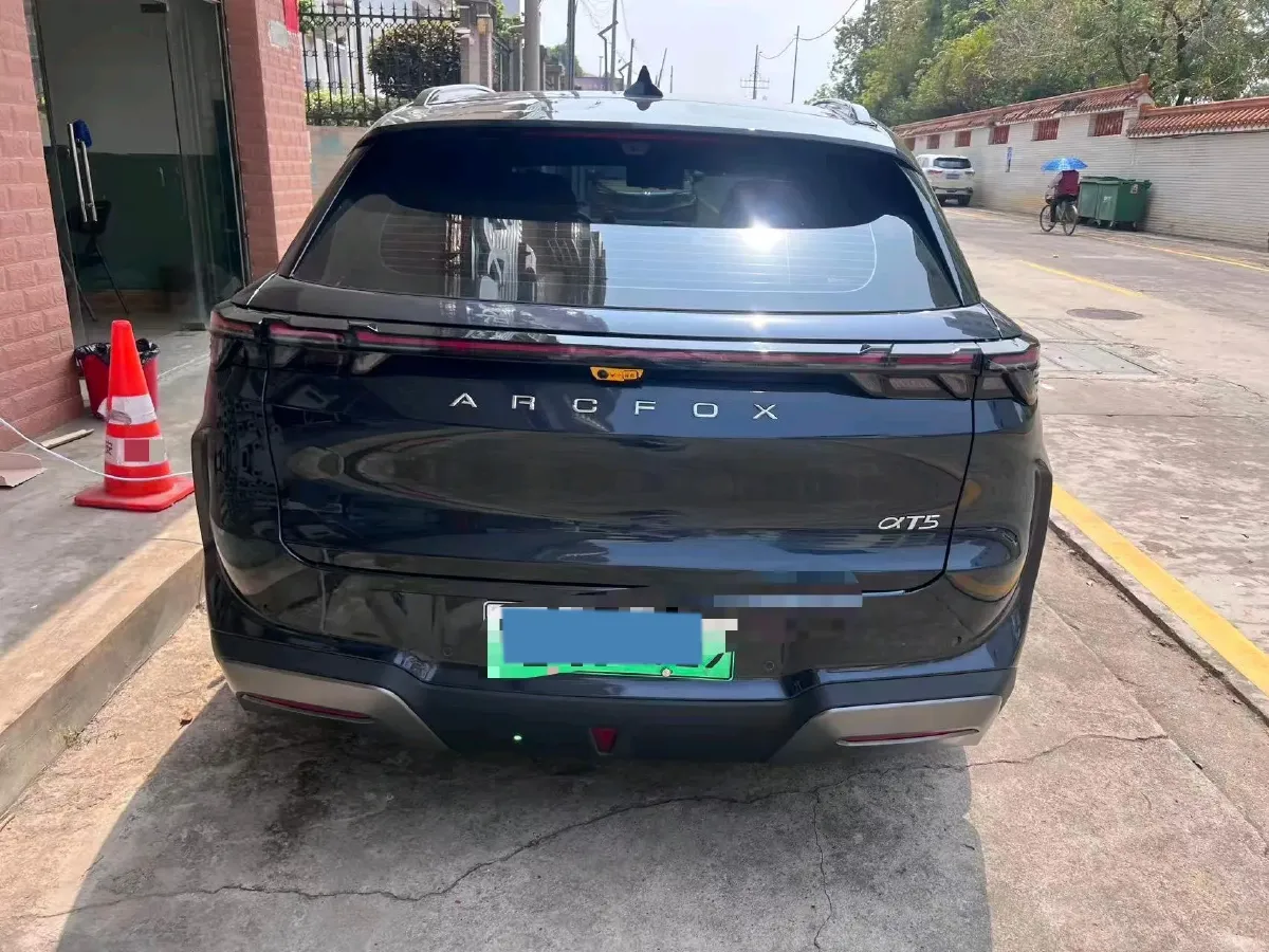 2026 ARCFOX αT5 BEV,autocango,china used car exporter,china ev exporter,chinese used car exporter,chinese used ev exporter