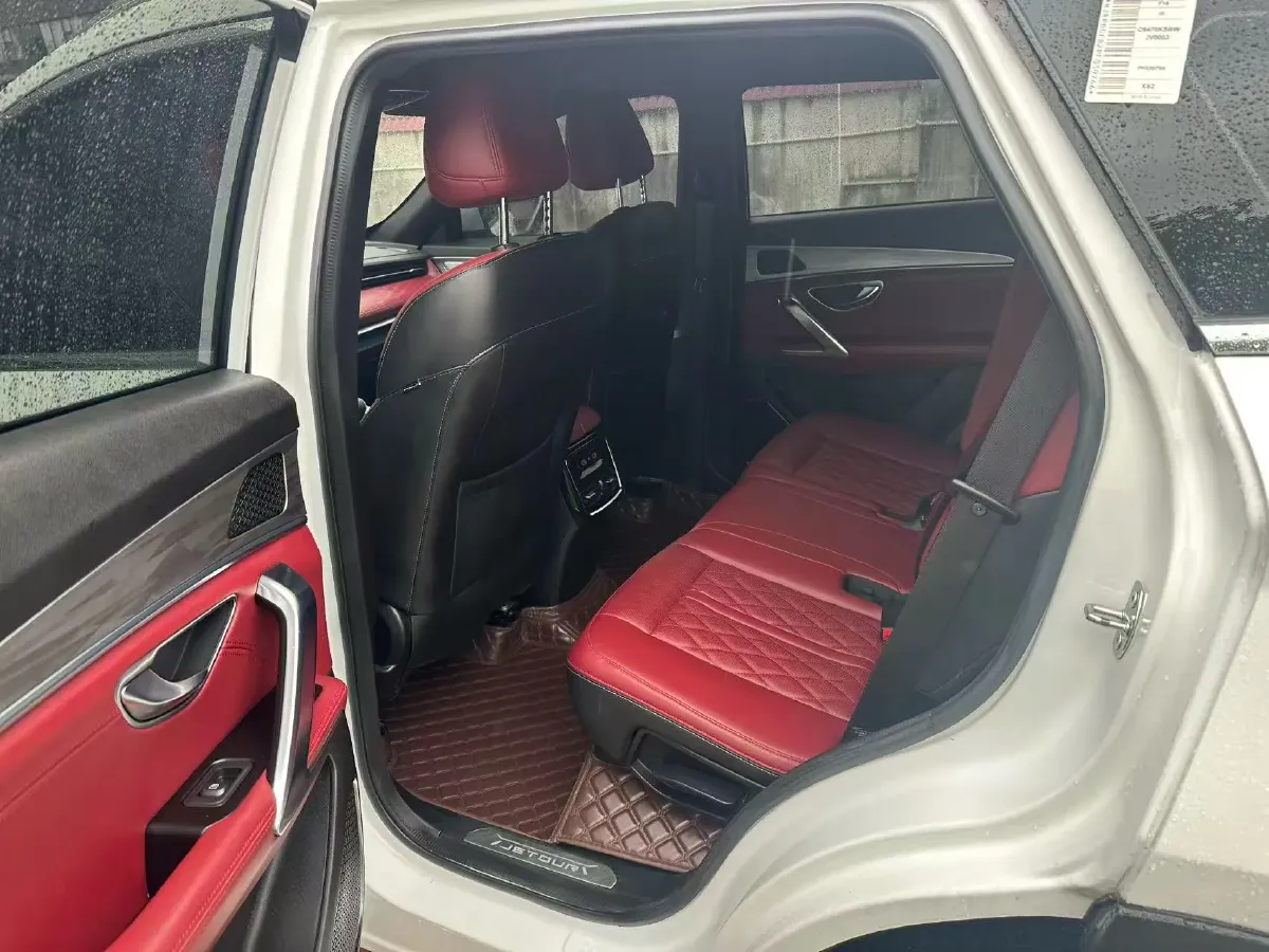 2023 Jetour X70 Plus 1.5T 156HP L4 6DCT,autocango,china used car exporter,china ev exporter,chinese used car exporter,chinese used ev exporter