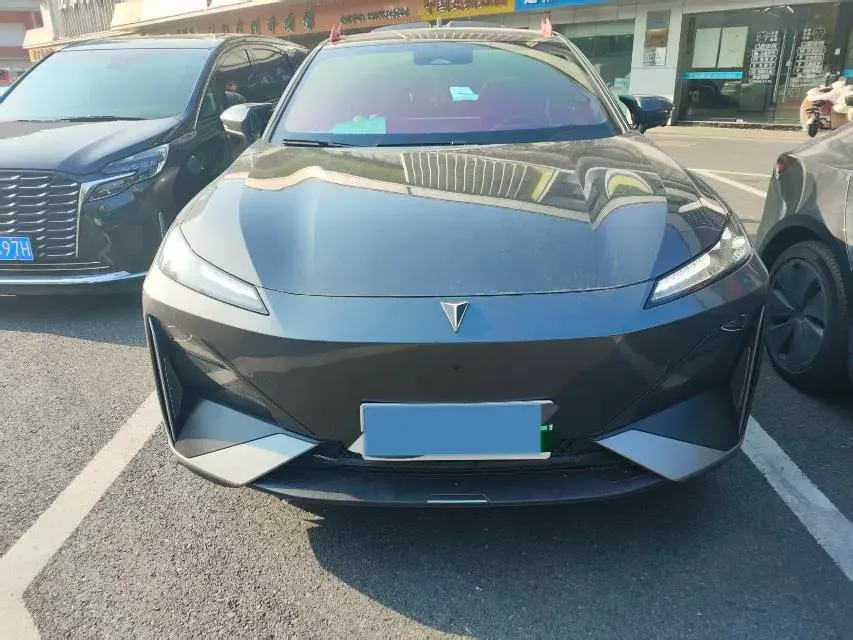 2024 Deepal S07 BEV 66.8KWH,autocango,china used car exporter,china ev exporter,chinese used car exporter,chinese used ev exporter