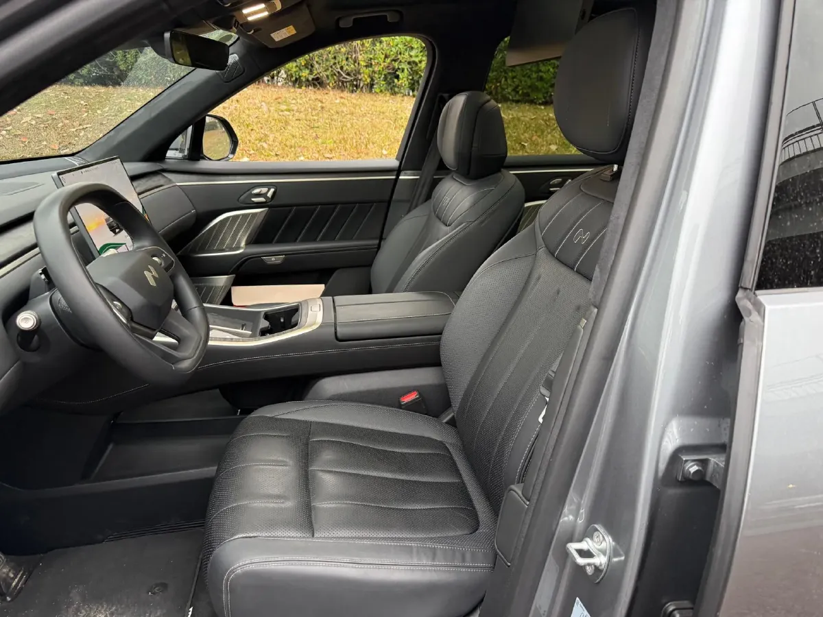 2025 ONVO L90 BEV,autocango,china used car exporter,china ev exporter,chinese used car exporter,chinese used ev exporter