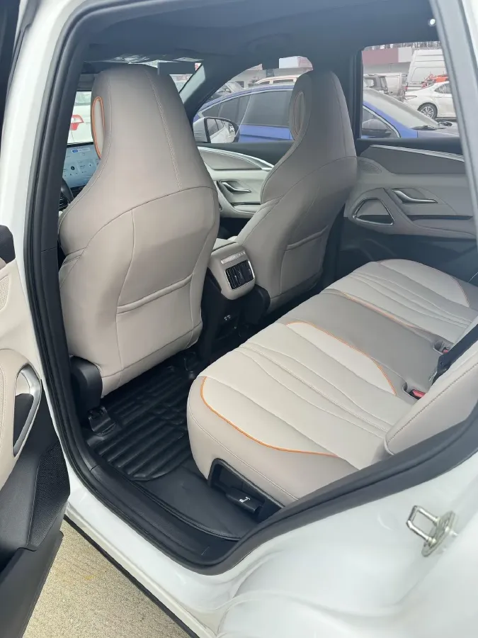 2023 BYD Song Pro 1.5L 110HP L4 E-CVT PHEV 12.9KWH,autocango,china used car exporter,china ev exporter,chinese used car exporter,chinese used ev exporter