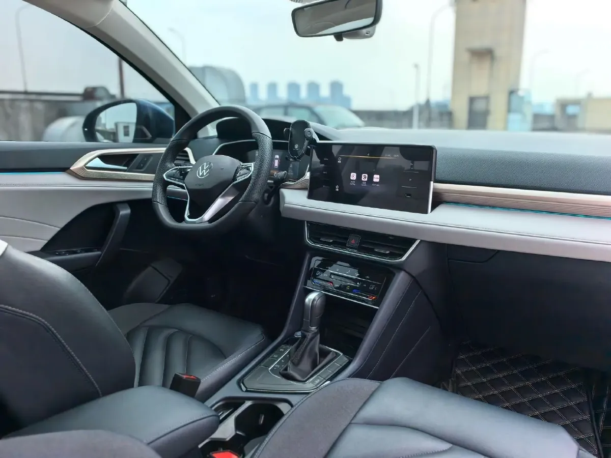 2023 Volkswagen Tharu 1.5T 160HP L4 7DCT,autocango,china used car exporter,china ev exporter,chinese used car exporter,chinese used ev exporter