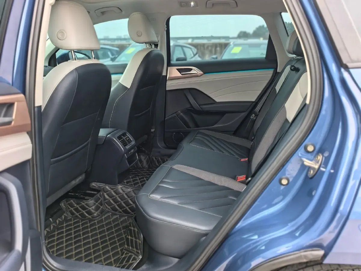 2023 Volkswagen Tharu 1.5T 160HP L4 7DCT,autocango,china used car exporter,china ev exporter,chinese used car exporter,chinese used ev exporter