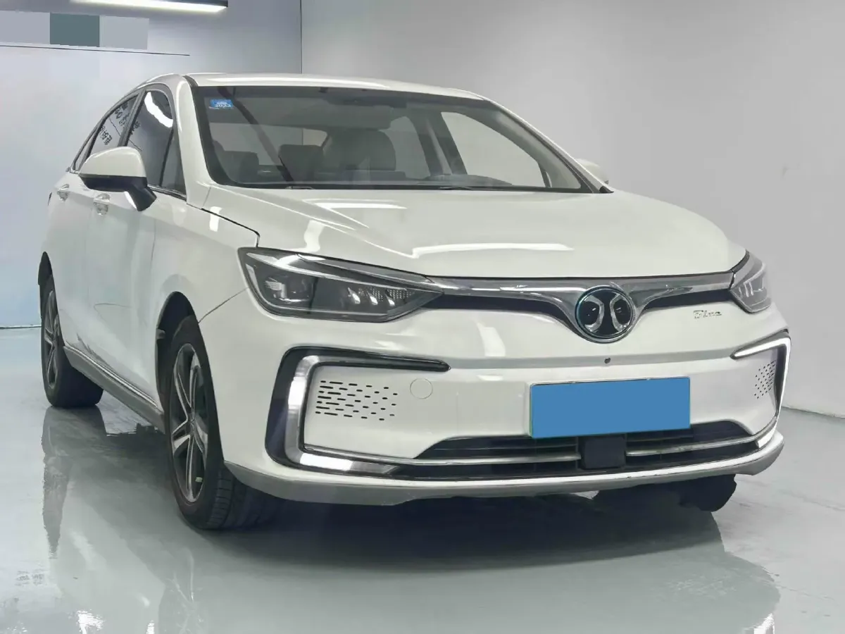 2018 BeiJing Auto EU5 BEV 53.66KWH,autocango,china used car exporter,china ev exporter,chinese used car exporter,chinese used ev exporter