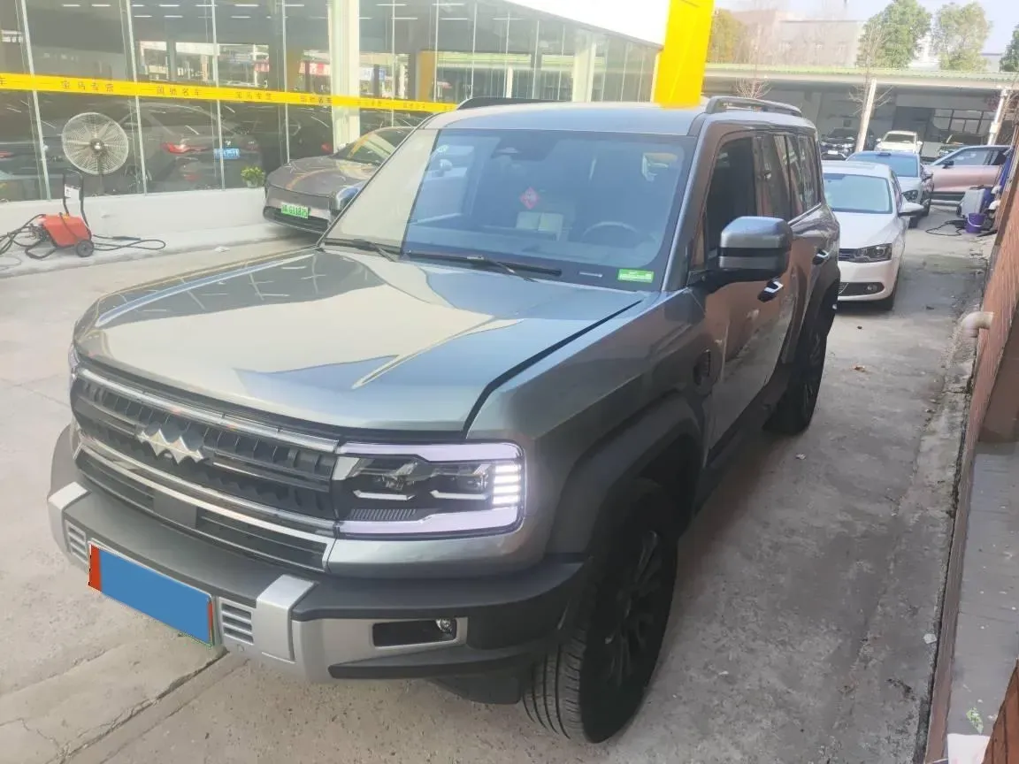 2023 FangChengBao Bao 5 1.5T 194HP L4 E-CVT PHEV 31.8KWH,autocango,china used car exporter,china ev exporter,chinese used car exporter,chinese used ev exporter