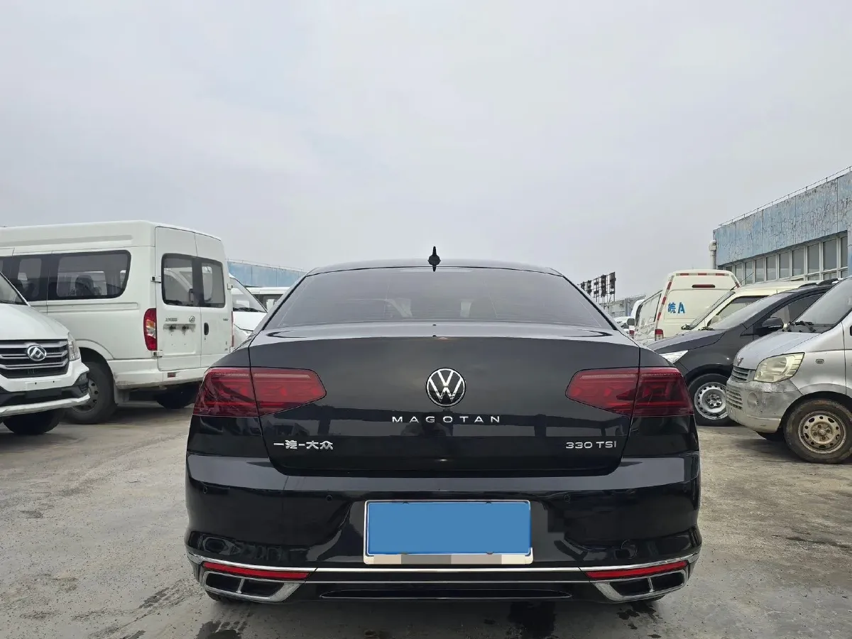 2023 Volkswagen Magotan 2.0T 186HP L4 7DCT,autocango,china used car exporter,china ev exporter,chinese used car exporter,chinese used ev exporter