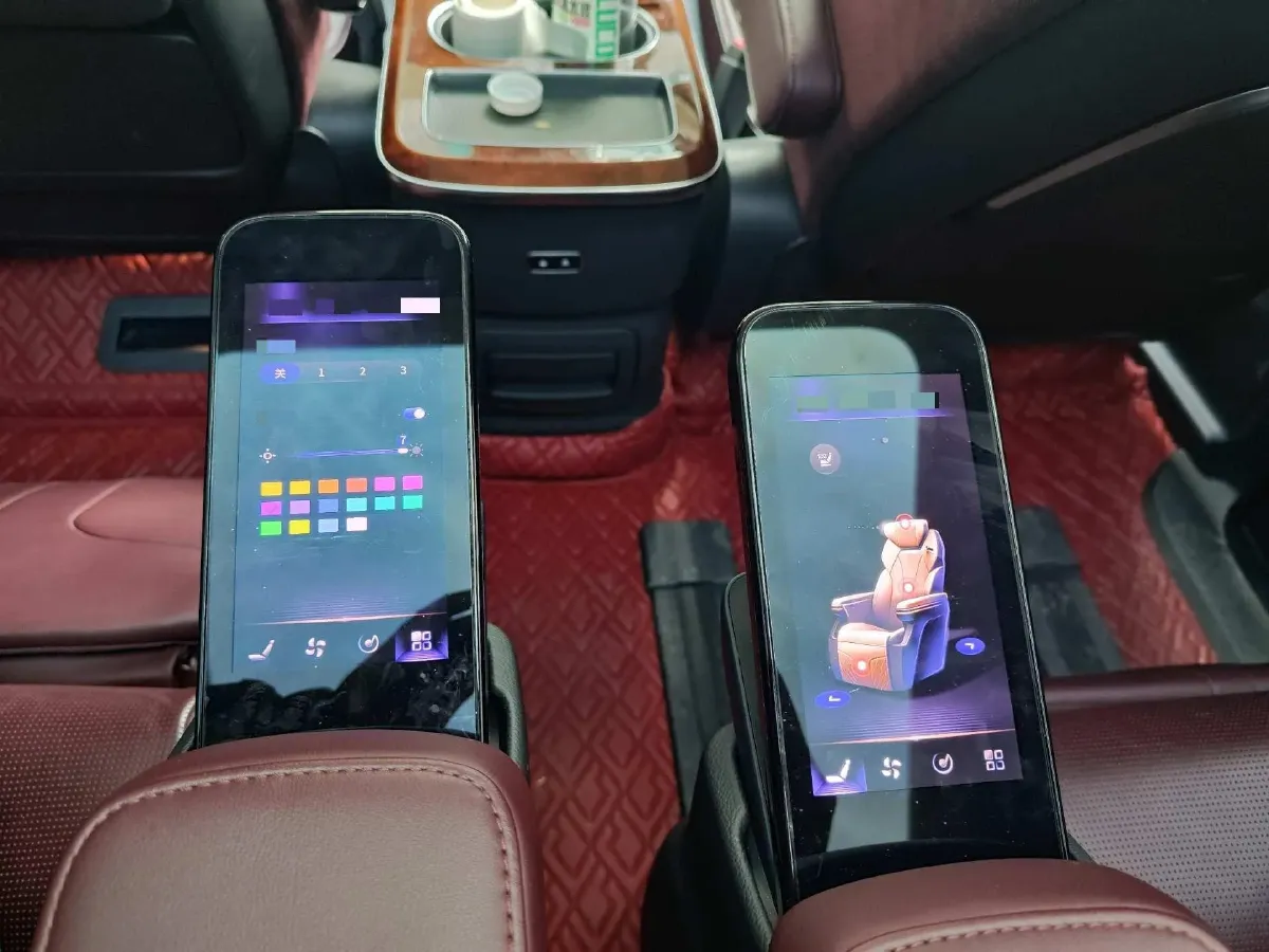 2023 HongQi HQ9 2.0T 252HP L4 8AT,autocango,china used car exporter,china ev exporter,chinese used car exporter,chinese used ev exporter