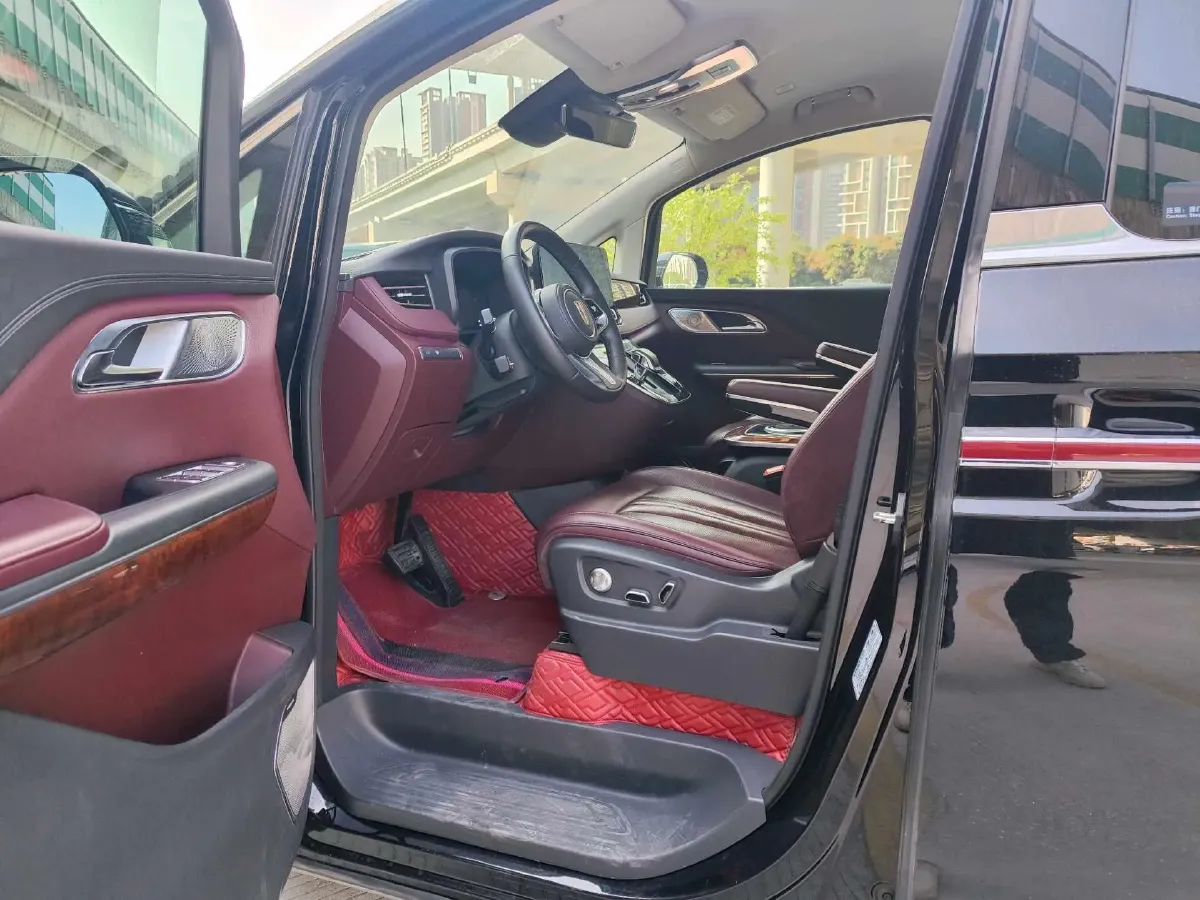 2023 HongQi HQ9 2.0T 252HP L4 8AT,autocango,china used car exporter,china ev exporter,chinese used car exporter,chinese used ev exporter