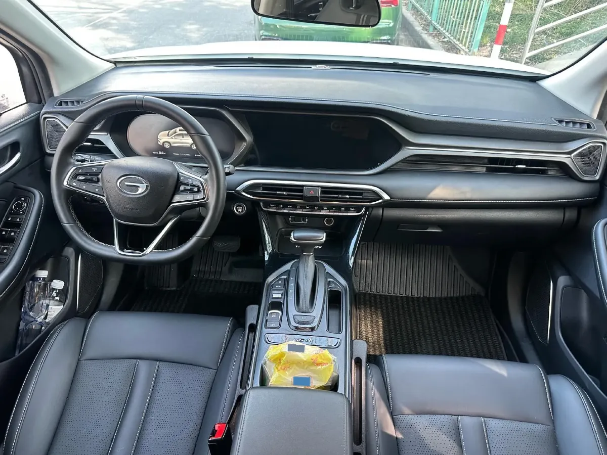 2022 GAC Trumpchi GS4 1.5T 169HP L4 6AT,autocango,china used car exporter,china ev exporter,chinese used car exporter,chinese used ev exporter