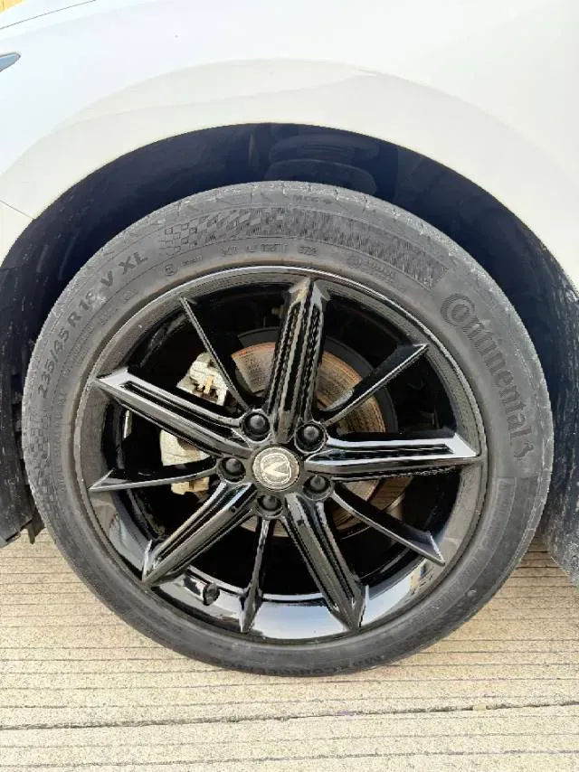 2022 ChangAn UNI-V 1.5T 188HP L4 7DCT,autocango,china used car exporter,china ev exporter,chinese used car exporter,chinese used ev exporter