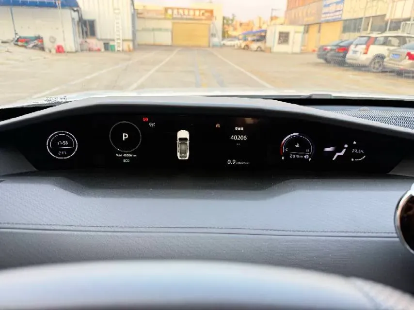 2022 ChangAn UNI-V 1.5T 188HP L4 7DCT,autocango,china used car exporter,china ev exporter,chinese used car exporter,chinese used ev exporter