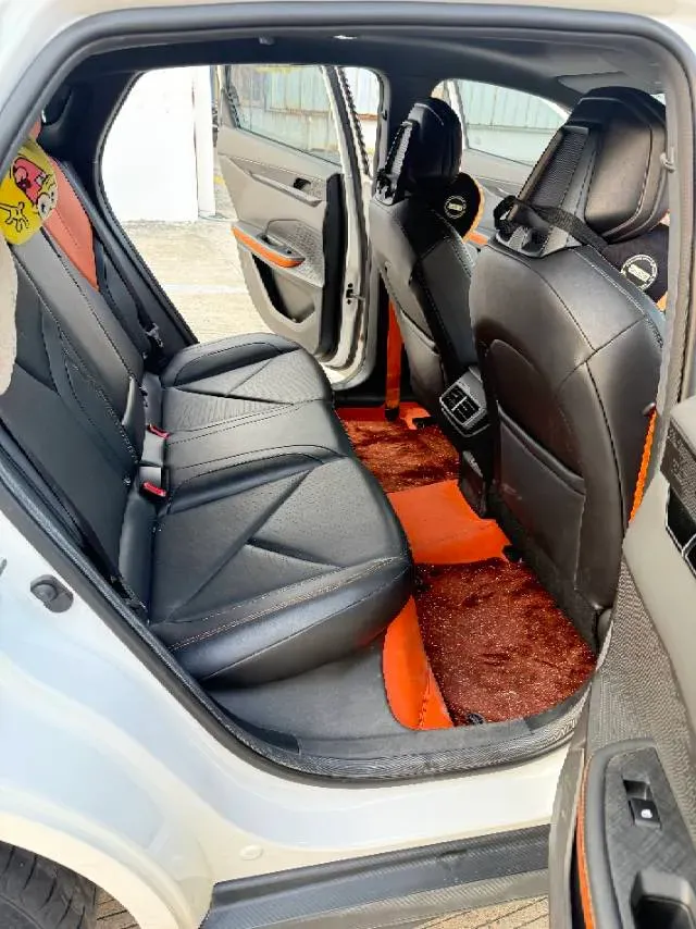 2022 ChangAn UNI-V 1.5T 188HP L4 7DCT,autocango,china used car exporter,china ev exporter,chinese used car exporter,chinese used ev exporter