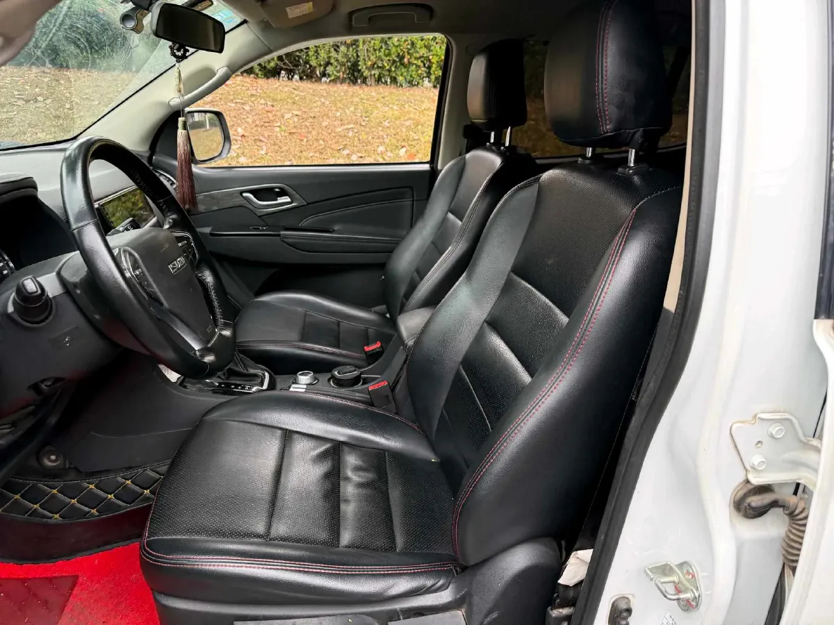 2018 Isuzu Mu-X 1.9T 163HP L4 6AT,autocango,china used car exporter,china ev exporter,chinese used car exporter,chinese used ev exporter