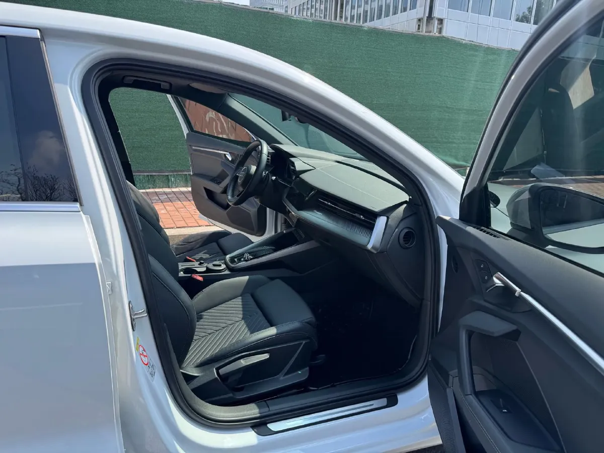 2021 Audi A3 1.4T 150HP L4 7DCT,autocango,china used car exporter,china ev exporter,chinese used car exporter,chinese used ev exporter