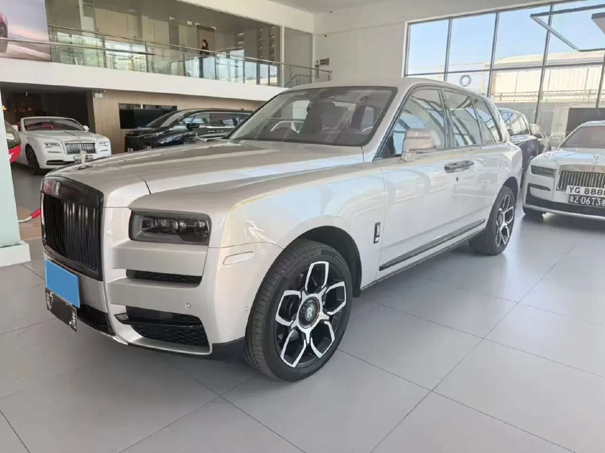 2020 Rolls-Royce Cullinan 6.7T 600HP V12 8AT,autocango,china used car exporter,china ev exporter,chinese used car exporter,chinese used ev exporter