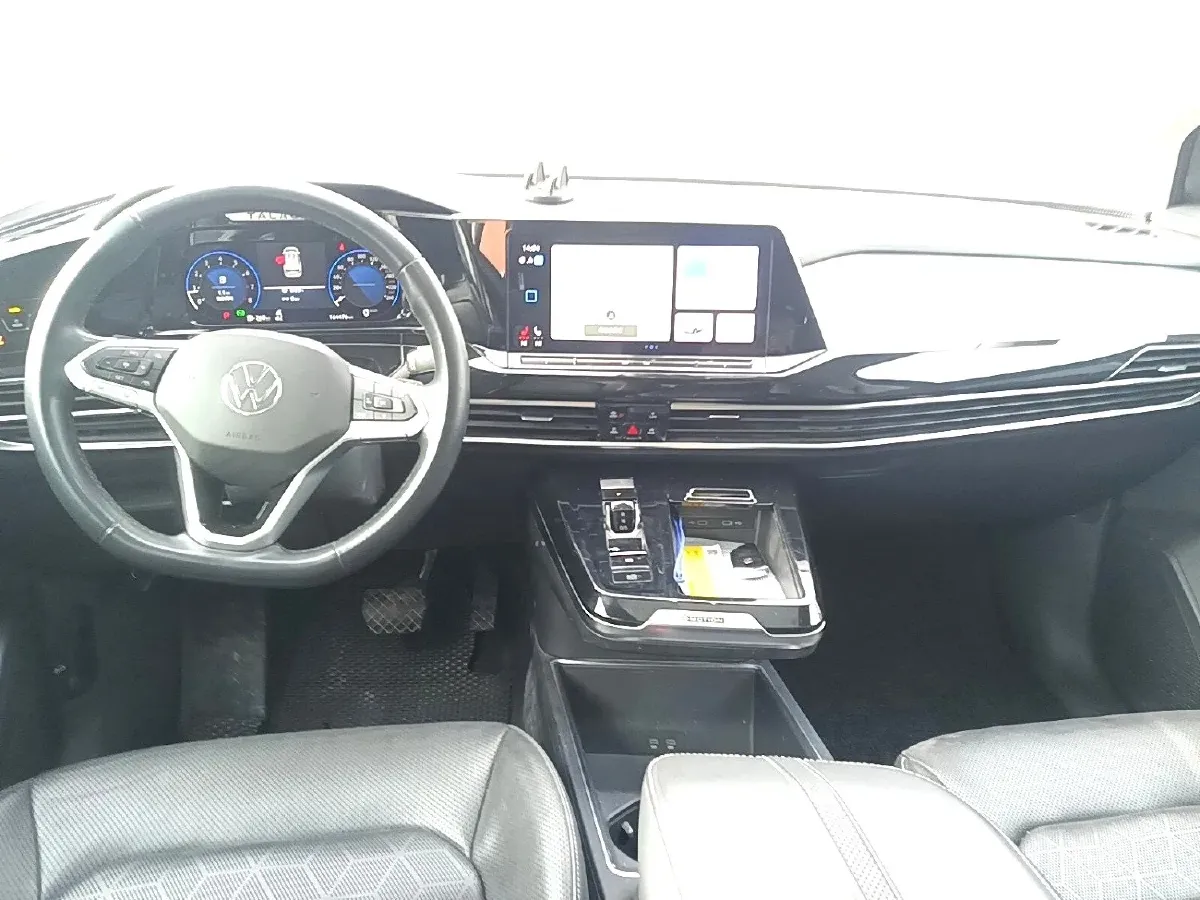 2021 Volkswagen Talagon 2.0T 220HP L4 7DCT,autocango,china used car exporter,china ev exporter,chinese used car exporter,chinese used ev exporter