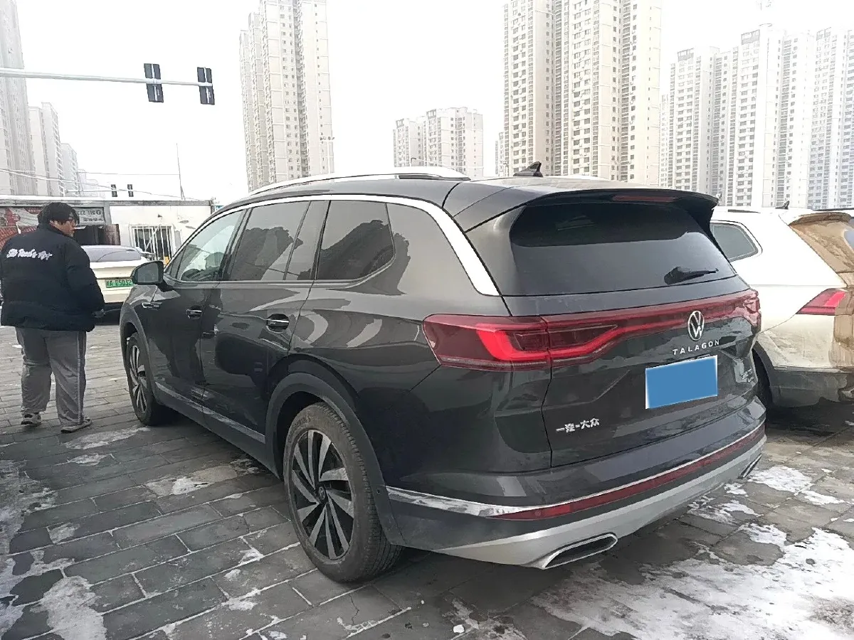 2021 Volkswagen Talagon 2.0T 220HP L4 7DCT,autocango,china used car exporter,china ev exporter,chinese used car exporter,chinese used ev exporter