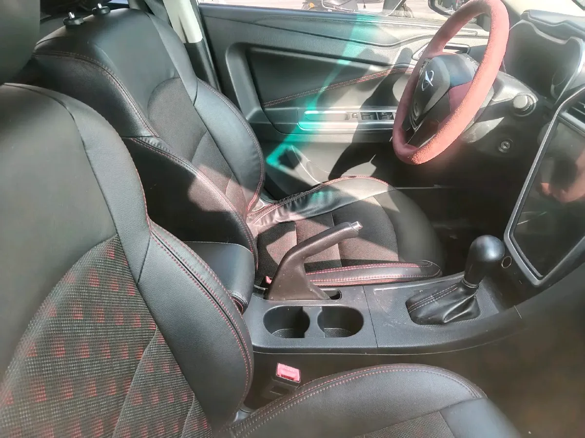 2017 HaiMa Family 1.6L 125HP L4 6AT,autocango,china used car exporter,china ev exporter,chinese used car exporter,chinese used ev exporter