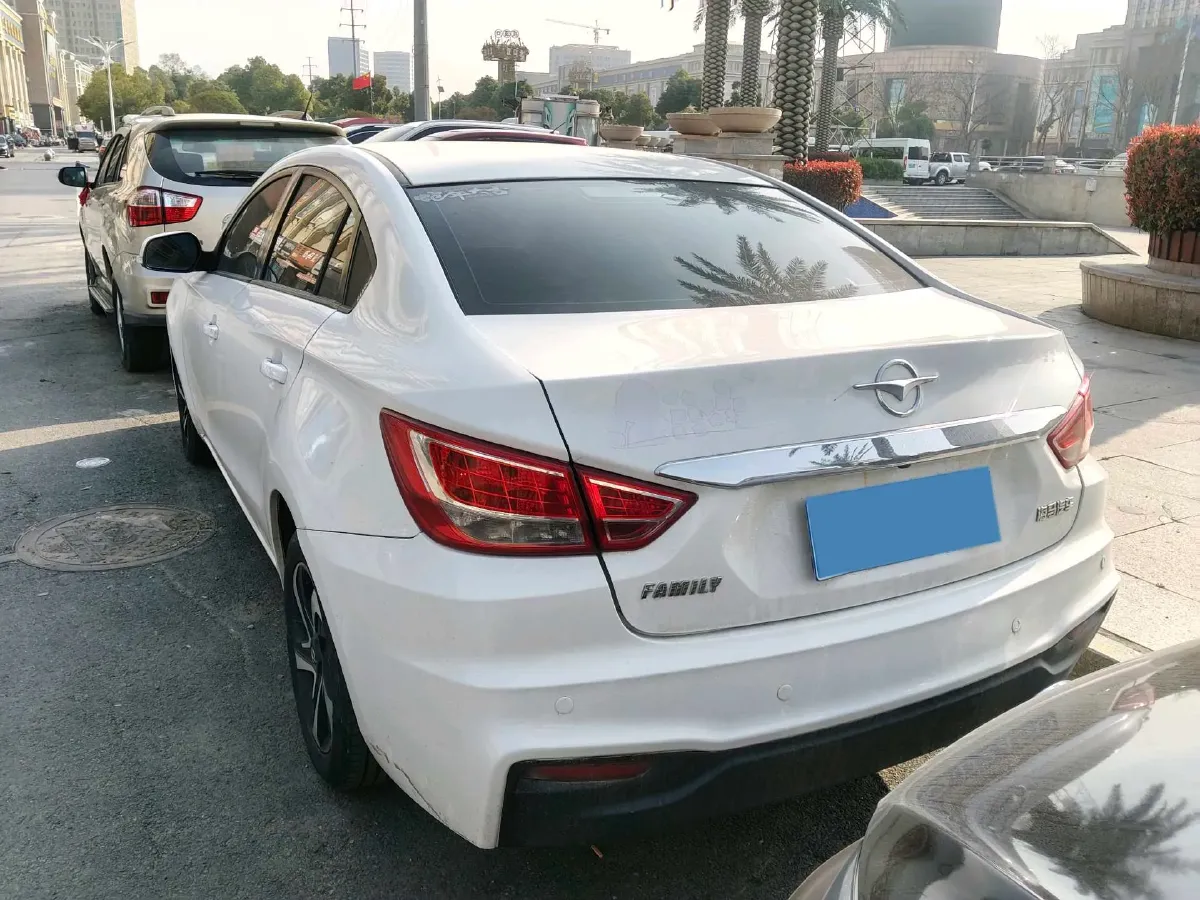 2017 HaiMa Family 1.6L 125HP L4 6AT,autocango,china used car exporter,china ev exporter,chinese used car exporter,chinese used ev exporter