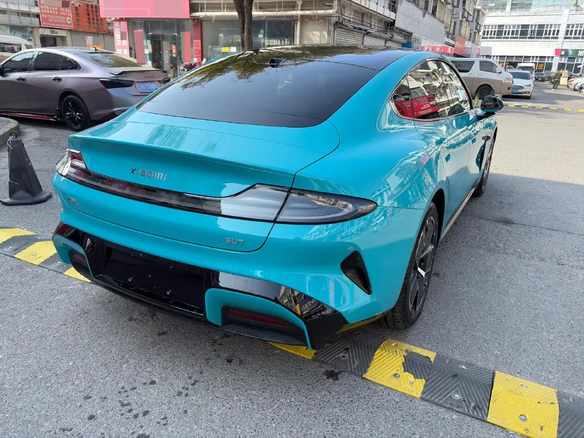 2024 MI SU7 BEV 73.6KWH,autocango,china used car exporter,china ev exporter,chinese used car exporter,chinese used ev exporter