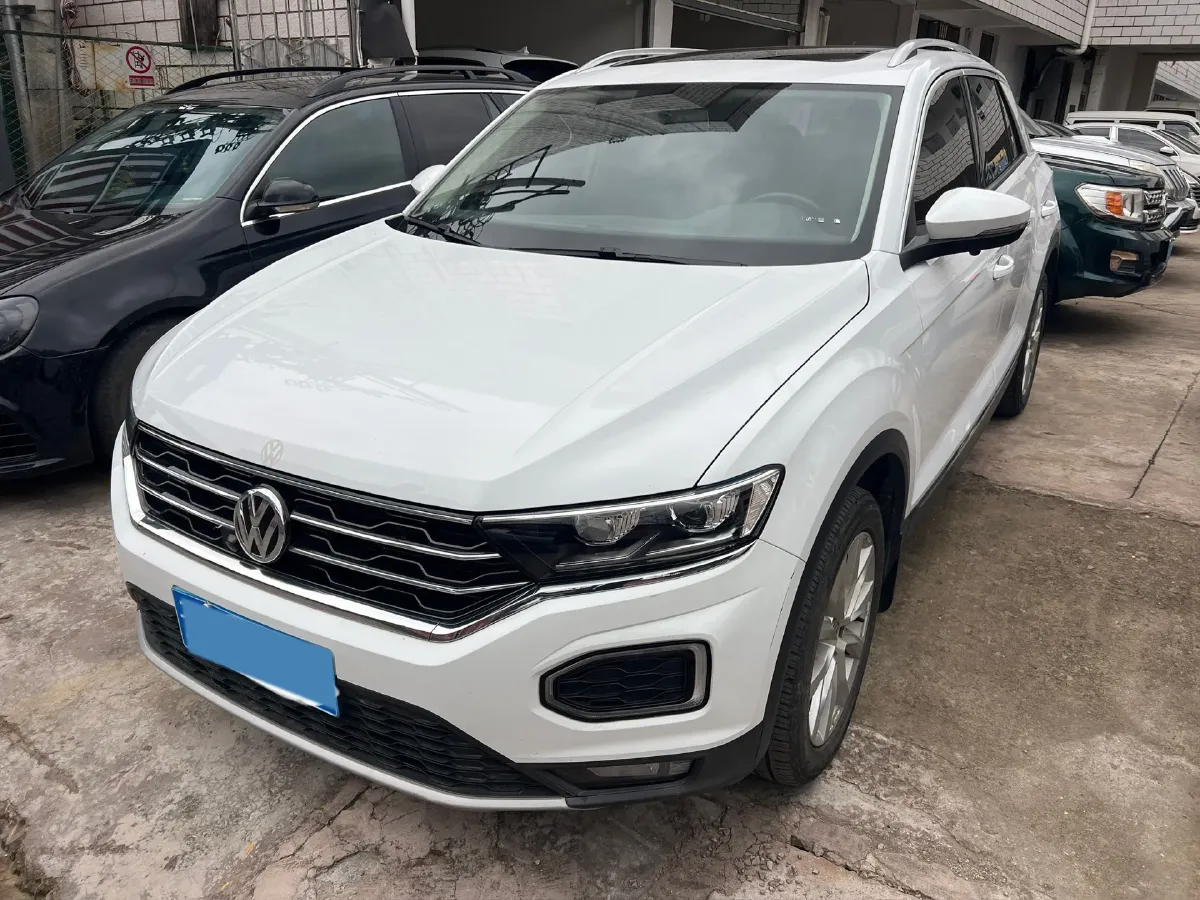 2020 Volkswagen T-Roc 1.4T 150HP L4 7DCT,autocango,china used car exporter,china ev exporter,chinese used car exporter,chinese used ev exporter