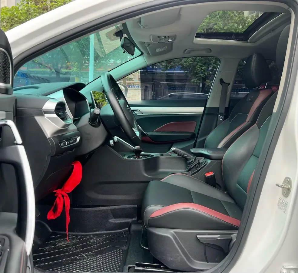 2021 Geely Coolray 1.4T 141HP L4 6DCT,autocango,china used car exporter,china ev exporter,chinese used car exporter,chinese used ev exporter