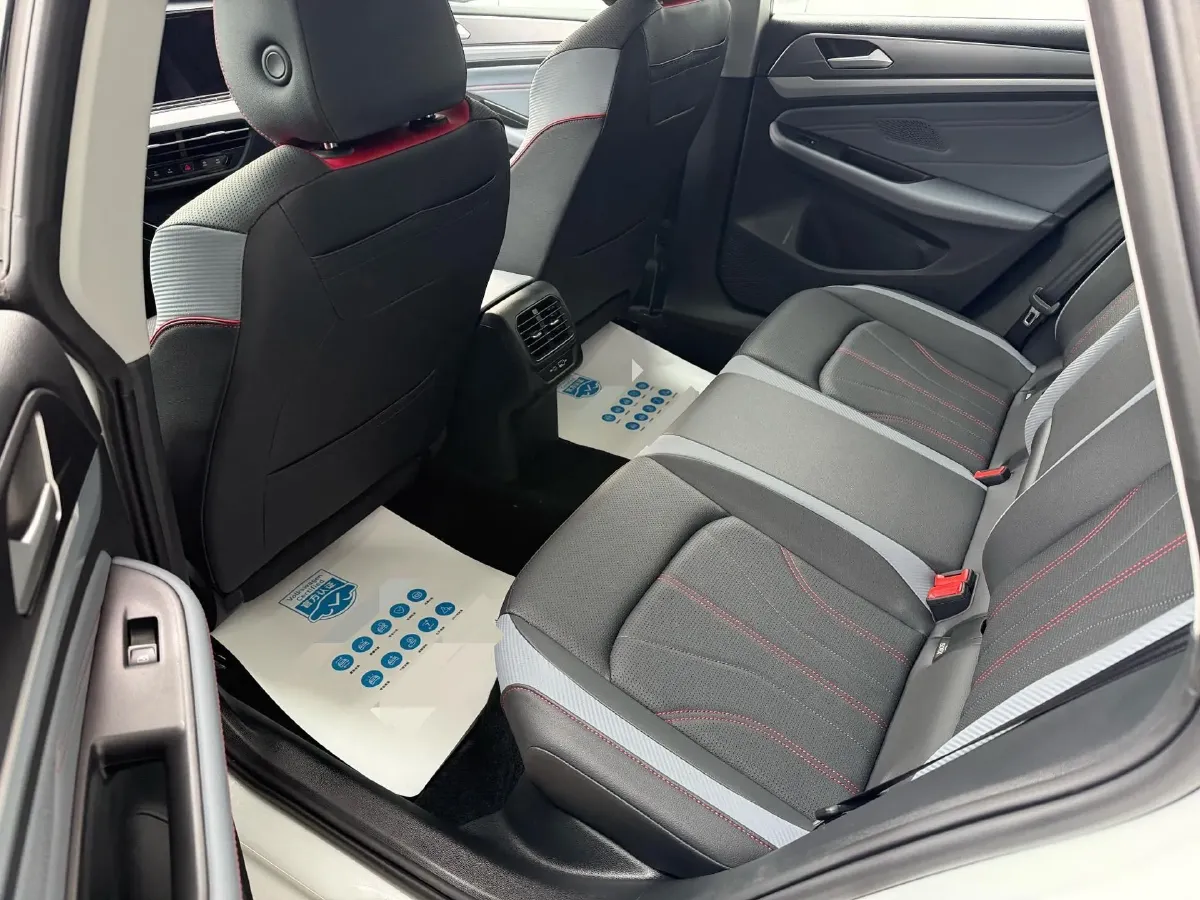 2024 Volkswagen Lamando 1.4T 150HP L4 7DCT,autocango,china used car exporter,china ev exporter,chinese used car exporter,chinese used ev exporter