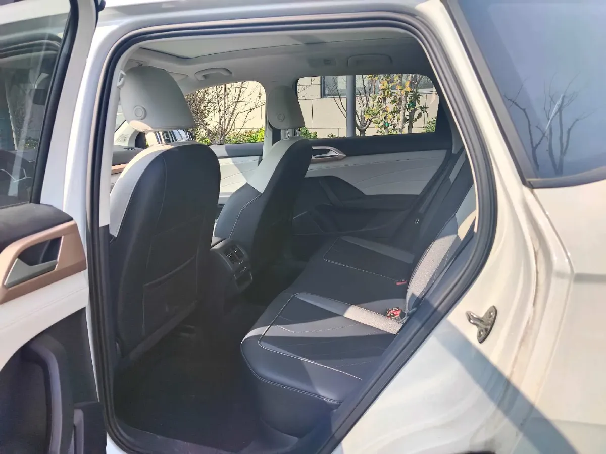 2024 Volkswagen Tharu 1.5T 160HP L4 7DCT,autocango,china used car exporter,china ev exporter,chinese used car exporter,chinese used ev exporter