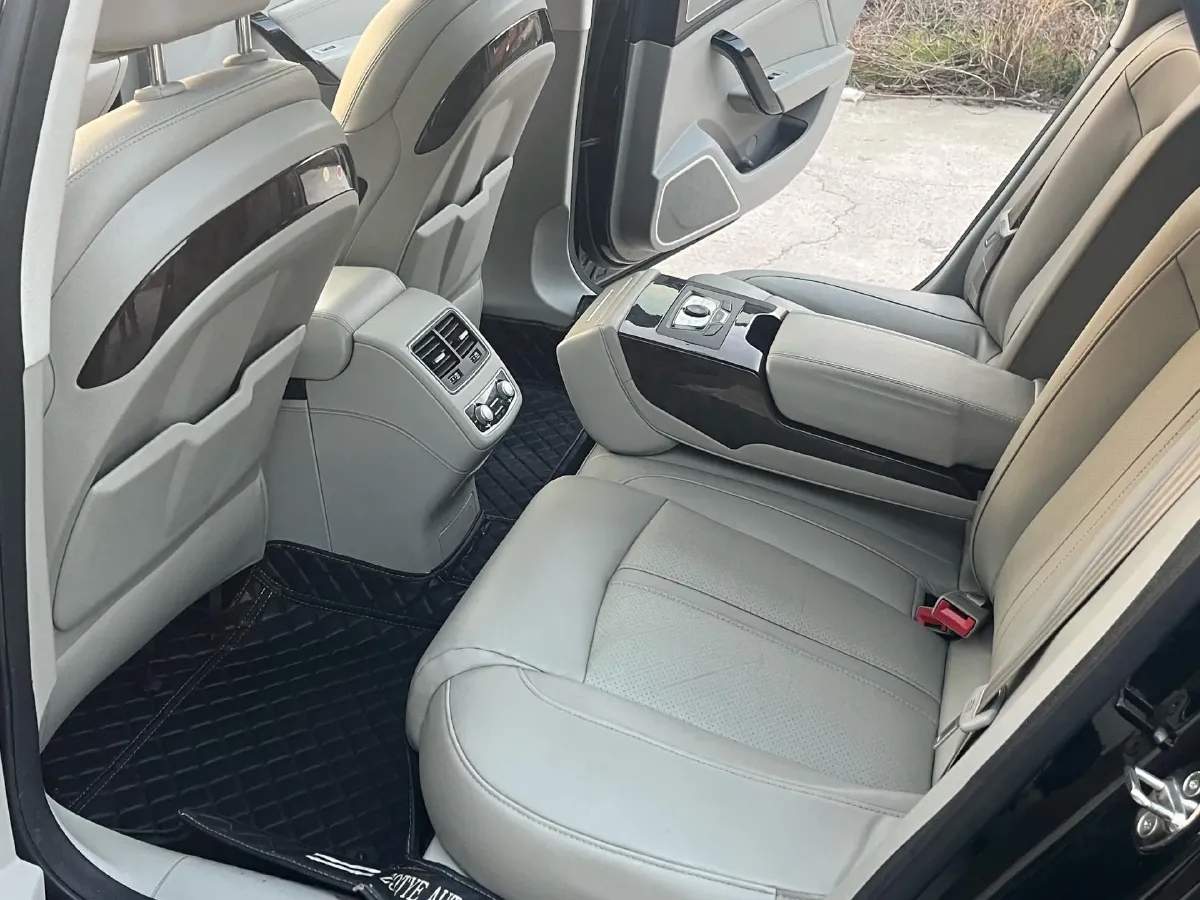 2018 Zotye Z700 1.8T 177HP L4 6DCT,autocango,china used car exporter,china ev exporter,chinese used car exporter,chinese used ev exporter