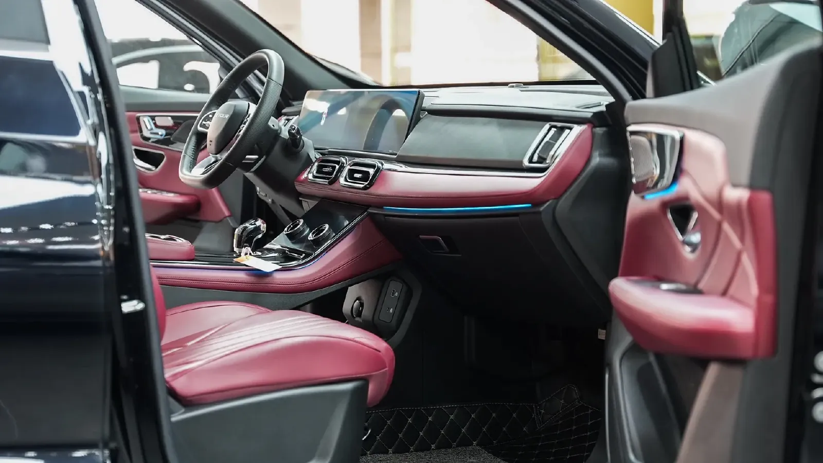 2025 Jetour X70 Plus 1.5T 184HP L4 7DCT,autocango,china used car exporter,china ev exporter,chinese used car exporter,chinese used ev exporter