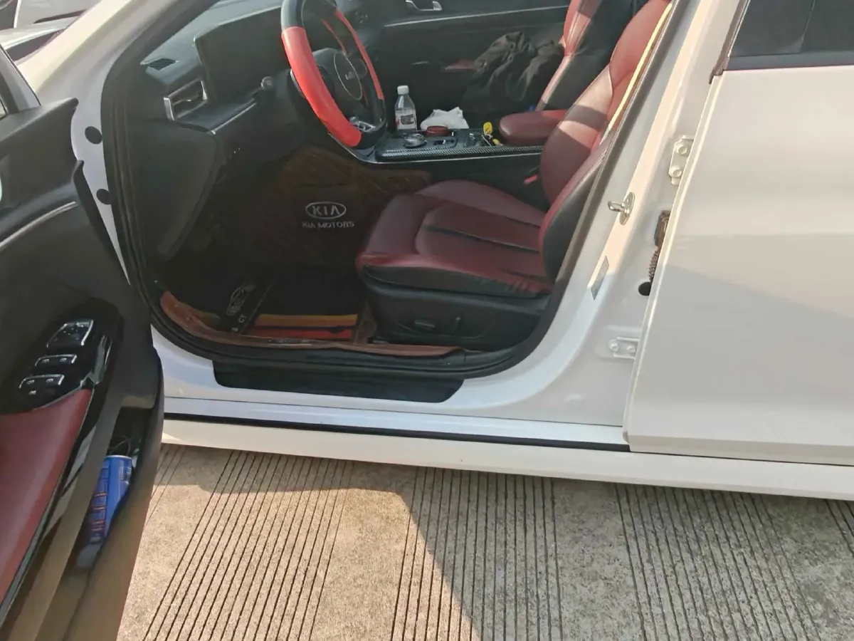2021 Kia K5 2.0T 240HP L4 8AT,autocango,china used car exporter,china ev exporter,chinese used car exporter,chinese used ev exporter