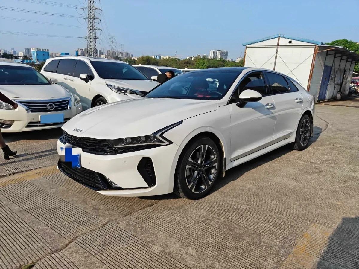 2021 Kia K5 2.0T 240HP L4 8AT,autocango,china used car exporter,china ev exporter,chinese used car exporter,chinese used ev exporter