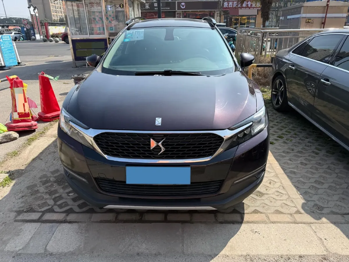2018 DS 6 1.6T 167HP L4 6AT,autocango,china used car exporter,china ev exporter,chinese used car exporter,chinese used ev exporter