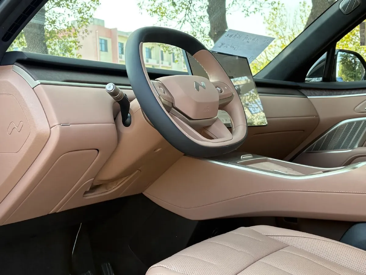 2025 ONVO L90 BEV,autocango,china used car exporter,china ev exporter,chinese used car exporter,chinese used ev exporter