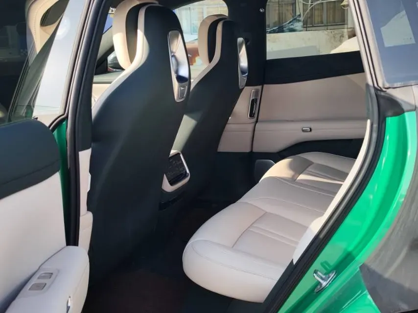 2025 MI YU7 BEV 96.3KWH,autocango,china used car exporter,china ev exporter,chinese used car exporter,chinese used ev exporter