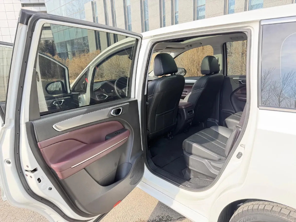 2021 GAC Trumpchi M6 1.5T 169HP L4 7DCT,autocango,china used car exporter,china ev exporter,chinese used car exporter,chinese used ev exporter