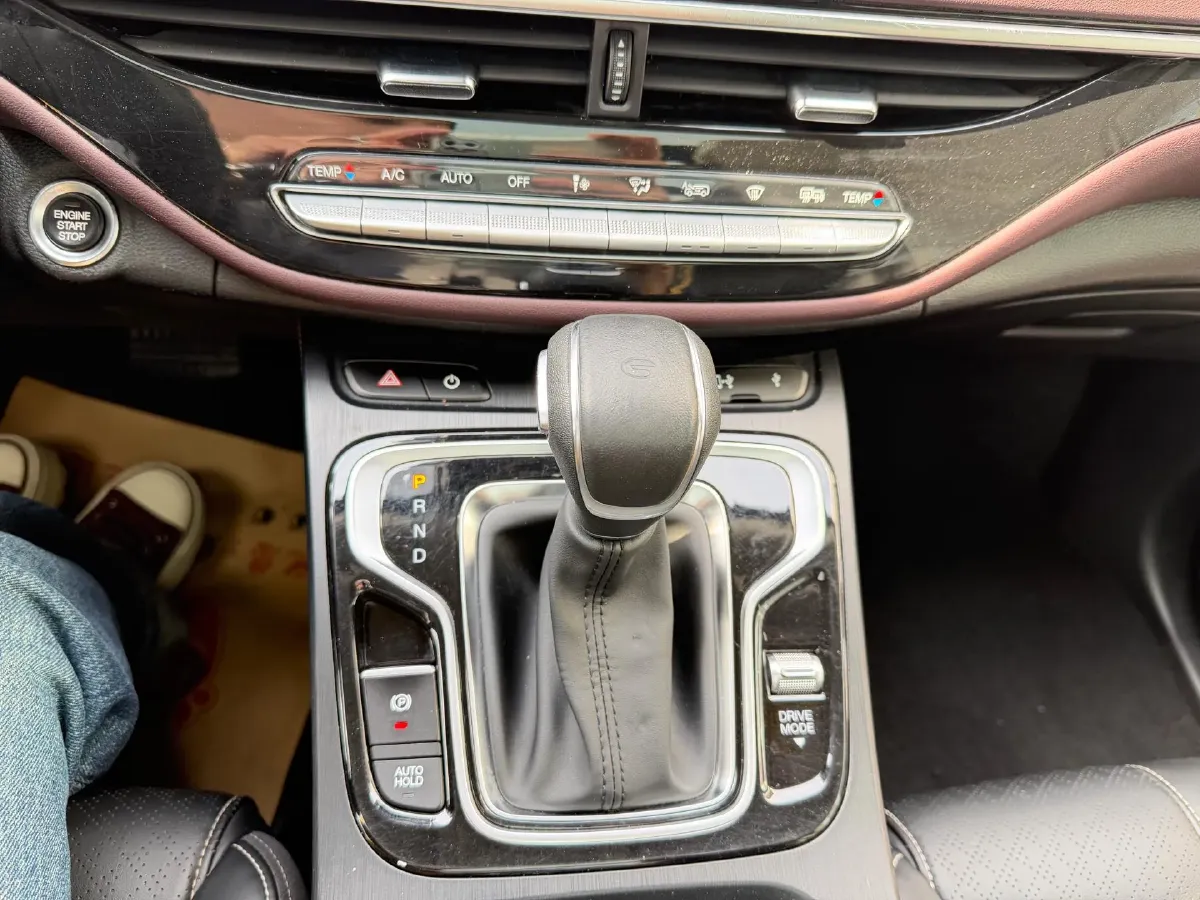 2021 GAC Trumpchi M6 1.5T 169HP L4 7DCT,autocango,china used car exporter,china ev exporter,chinese used car exporter,chinese used ev exporter