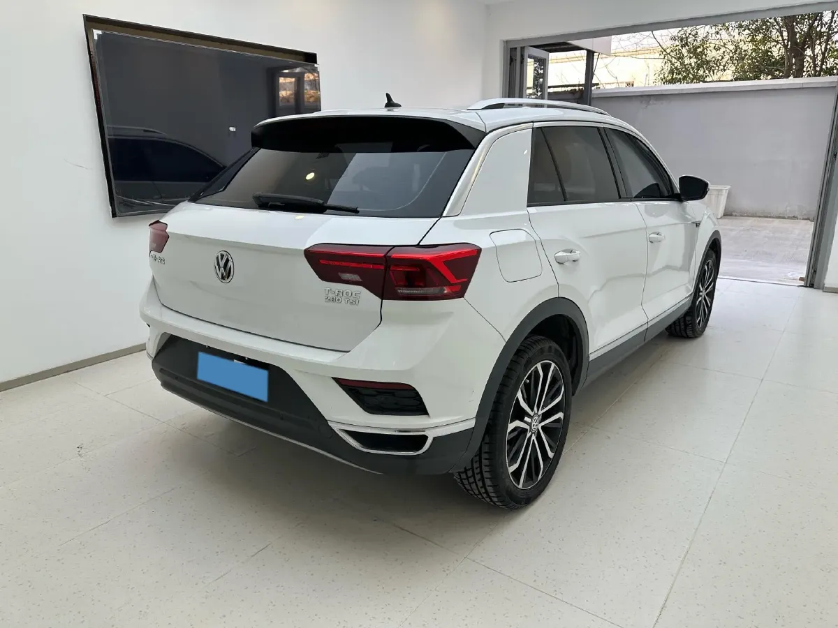 2019 Volkswagen T-Roc 1.4T 150HP L4 7DCT,autocango,china used car exporter,china ev exporter,chinese used car exporter,chinese used ev exporter