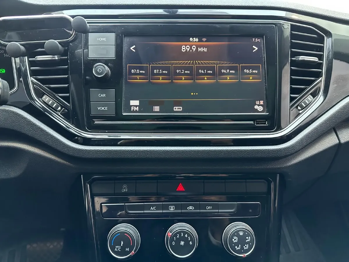 2019 Volkswagen T-Roc 1.4T 150HP L4 7DCT,autocango,china used car exporter,china ev exporter,chinese used car exporter,chinese used ev exporter