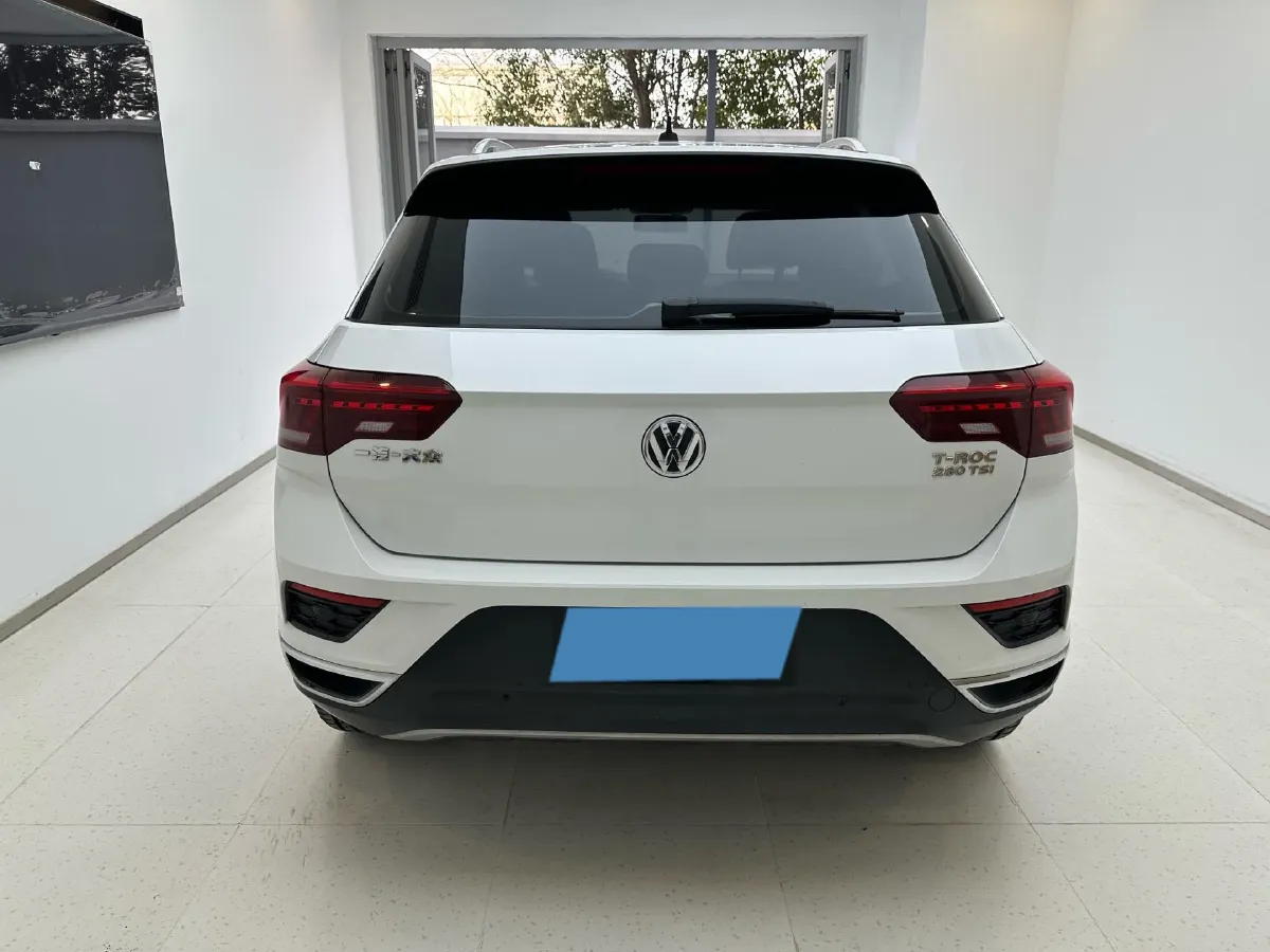 2019 Volkswagen T-Roc 1.4T 150HP L4 7DCT,autocango,china used car exporter,china ev exporter,chinese used car exporter,chinese used ev exporter