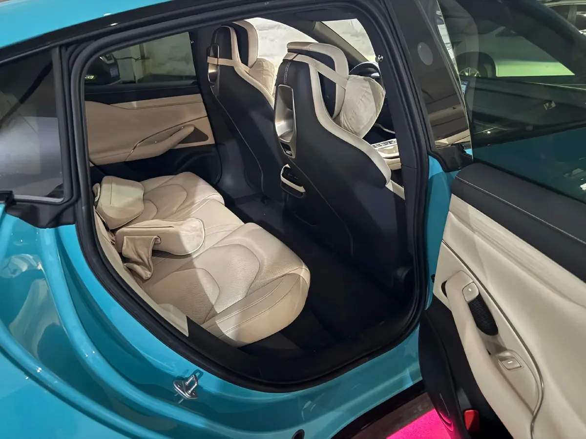 2024 MI SU7 BEV 94.3KWH,autocango,china used car exporter,china ev exporter,chinese used car exporter,chinese used ev exporter