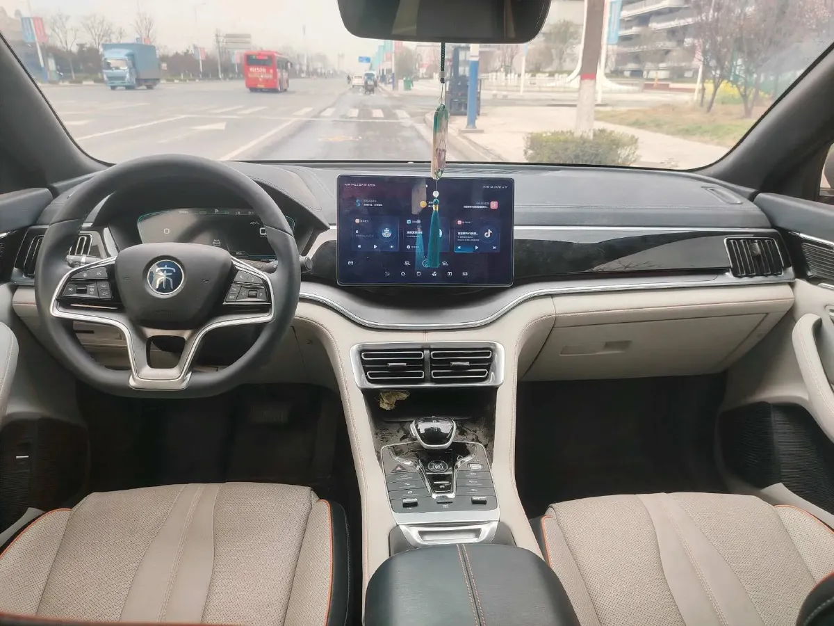 2022 Hyundai Tucson 2.0L 150HP L4 6AT Hybrid,autocango,china used car exporter,china ev exporter,chinese used car exporter,chinese used ev exporter