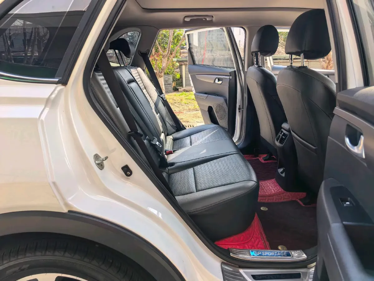 2018 Kia Sportage R 2.0L 160HP L4 6AT,autocango,china used car exporter,china ev exporter,chinese used car exporter,chinese used ev exporter