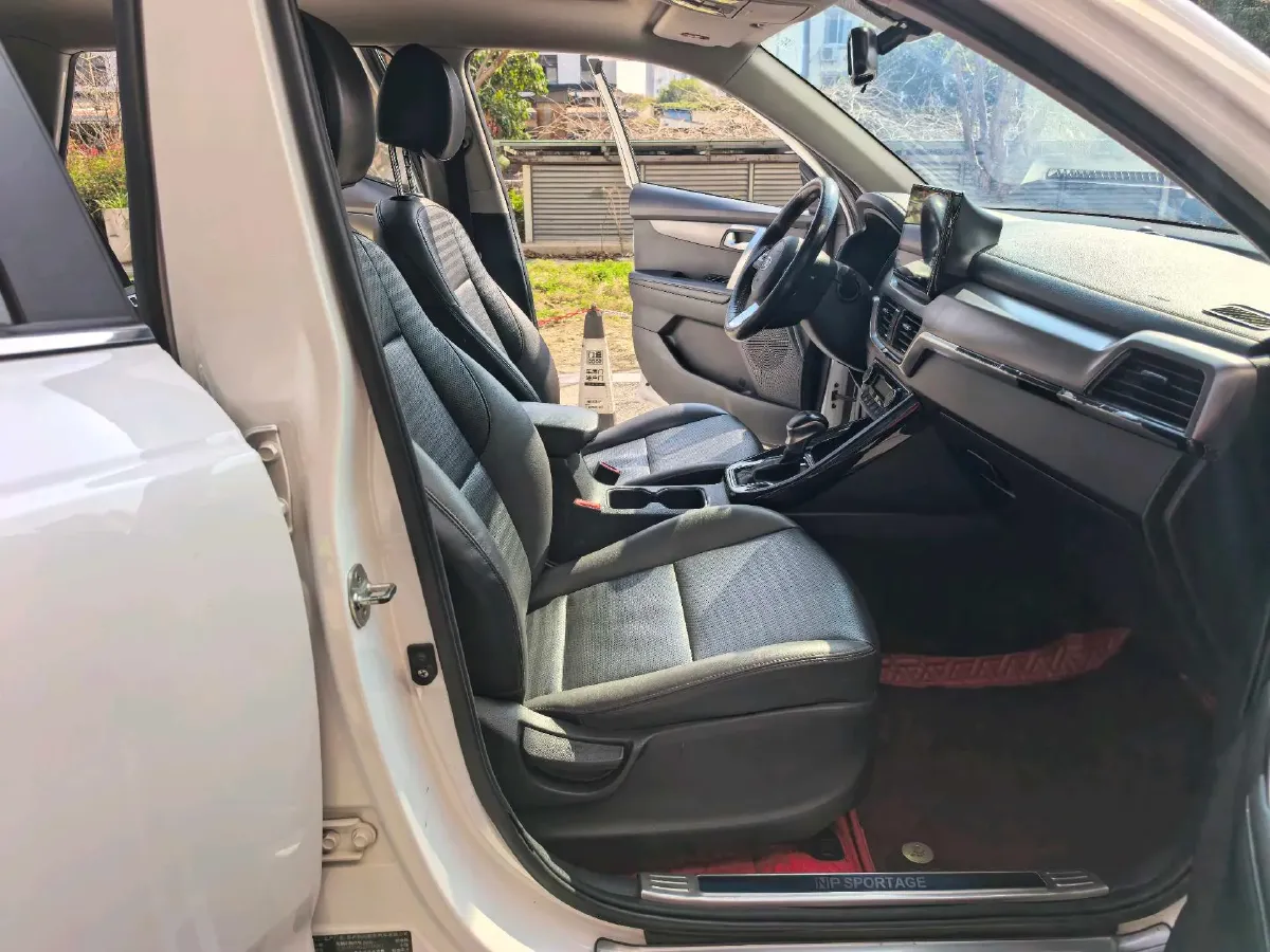 2018 Kia Sportage R 2.0L 160HP L4 6AT,autocango,china used car exporter,china ev exporter,chinese used car exporter,chinese used ev exporter