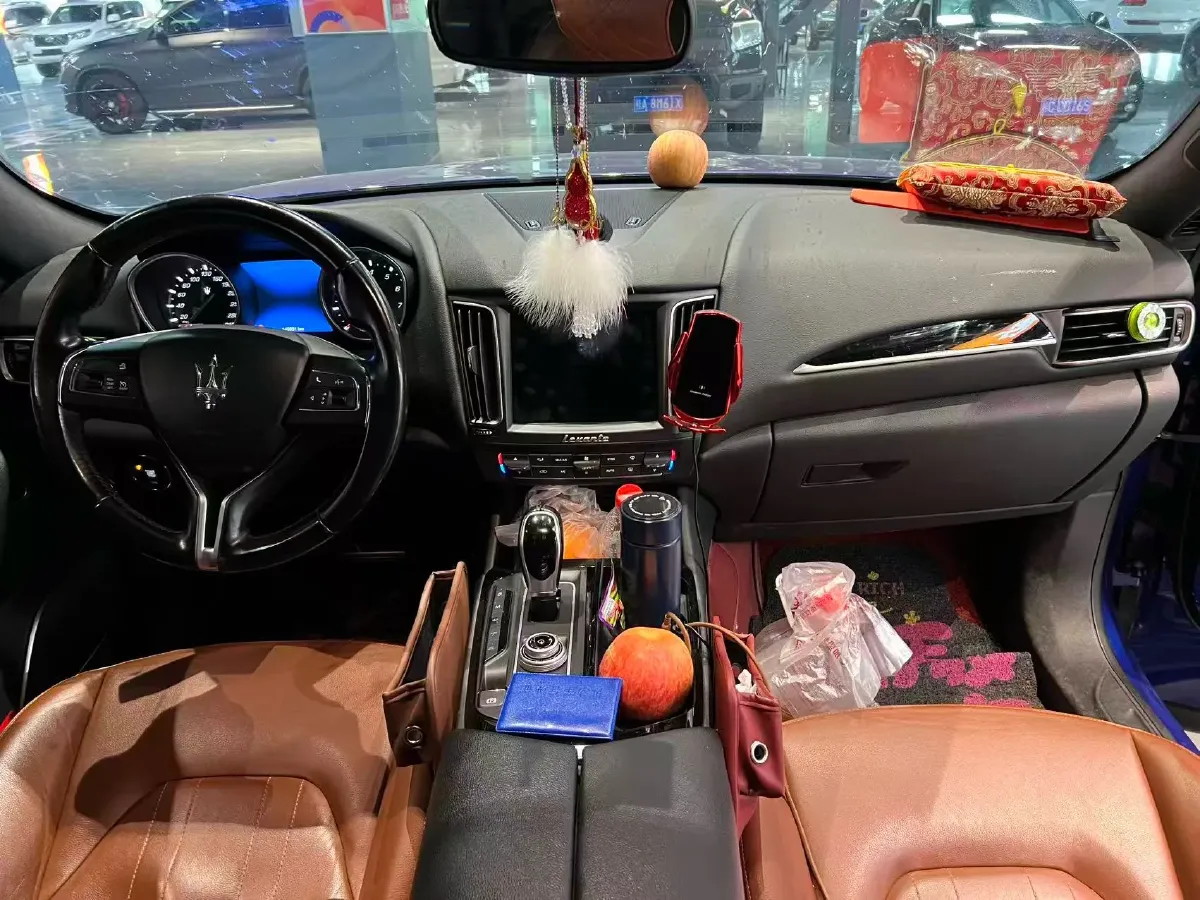 2018 Maserati Levante 3.0T 350HP V6 8AT,autocango,china used car exporter,china ev exporter,chinese used car exporter,chinese used ev exporter