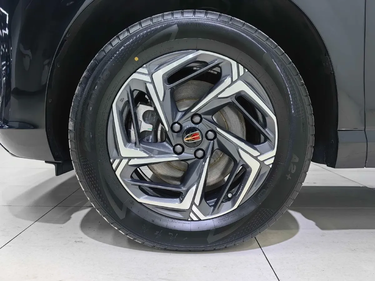 2024 HongQi HS3 1.5T 169HP L4 7DCT,autocango,china used car exporter,china ev exporter,chinese used car exporter,chinese used ev exporter